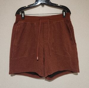 Lululemon At Ease Shorts 7" Mens Large